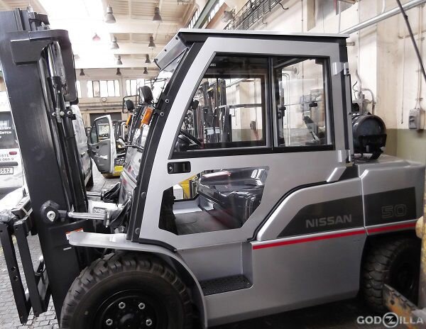 Кабина DFK Погрузчик Nissan - Atlet GX DH,GH 35-50