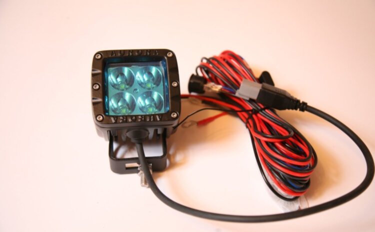 Светодиодная фара Aurora ALO-2-P4T